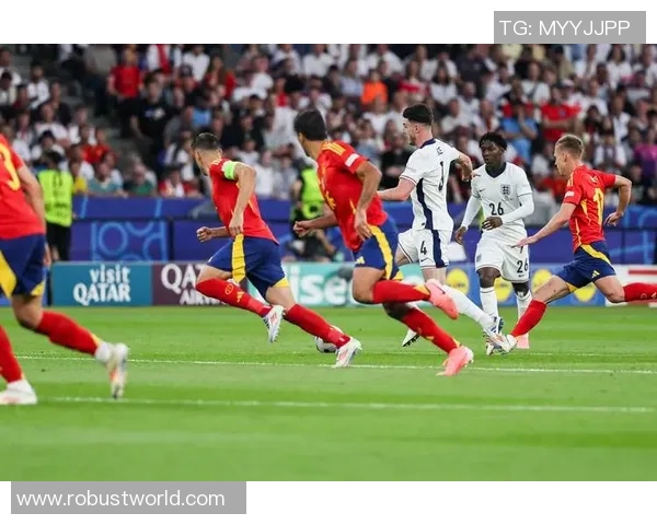 2012年欧洲杯精彩回顾与经典瞬间盘点，足球盛宴的激情与荣耀